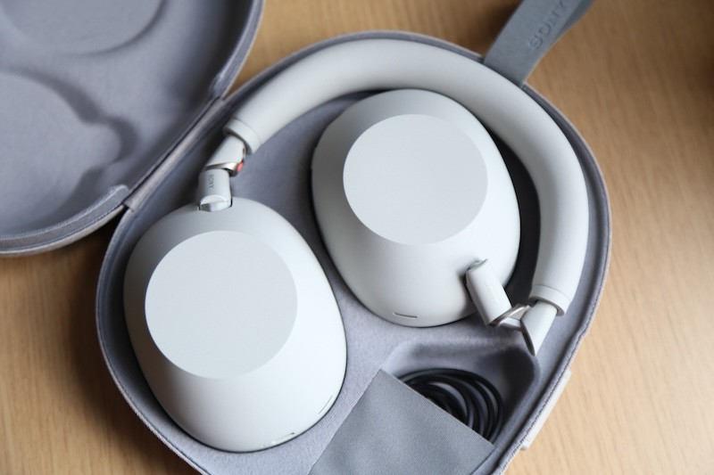 Sony WH-1000XM6: Tai nghe chồng ồn xịn, âm thanh cực chất